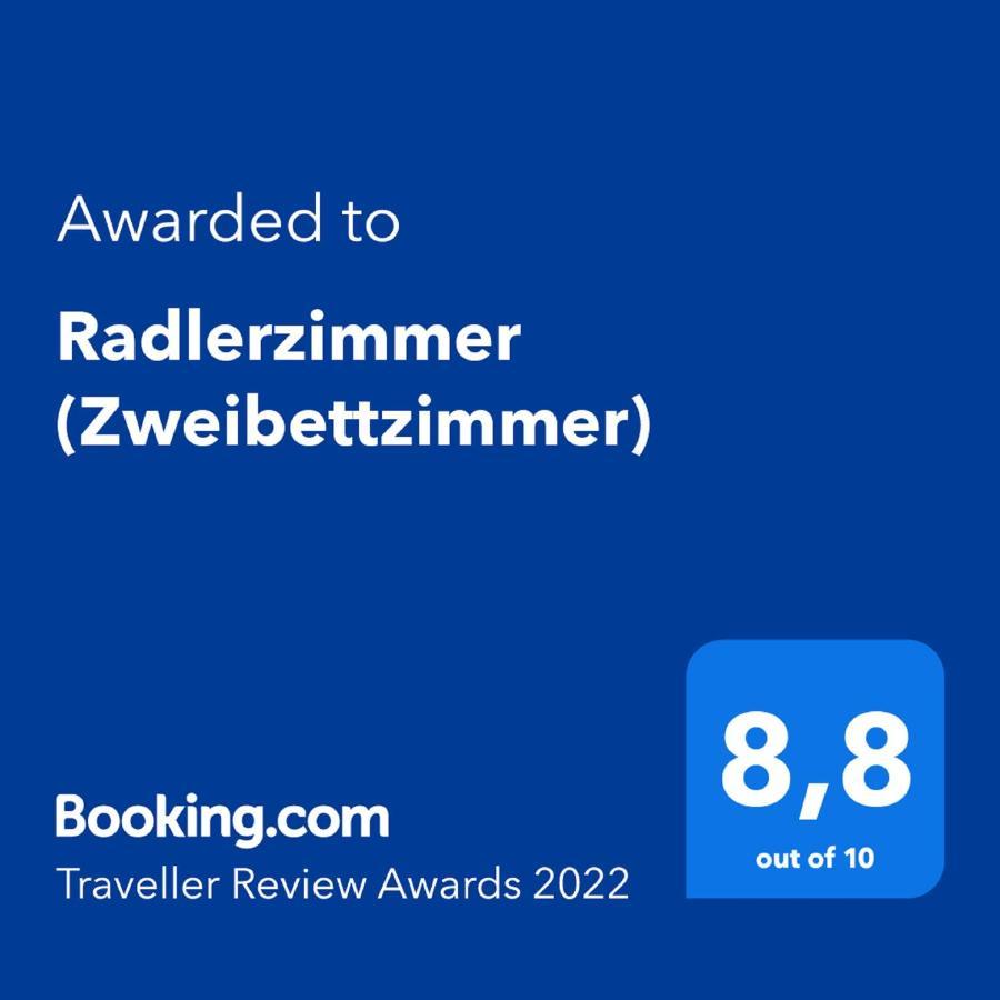 Radlerzimmer Strasen Екстериор снимка