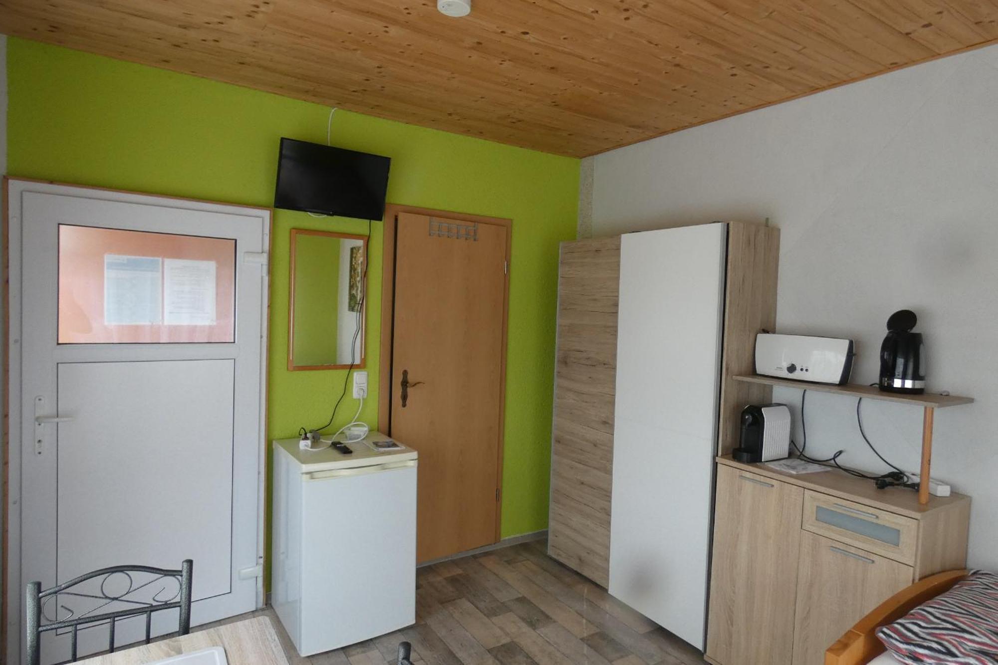 Radlerzimmer Strasen Екстериор снимка