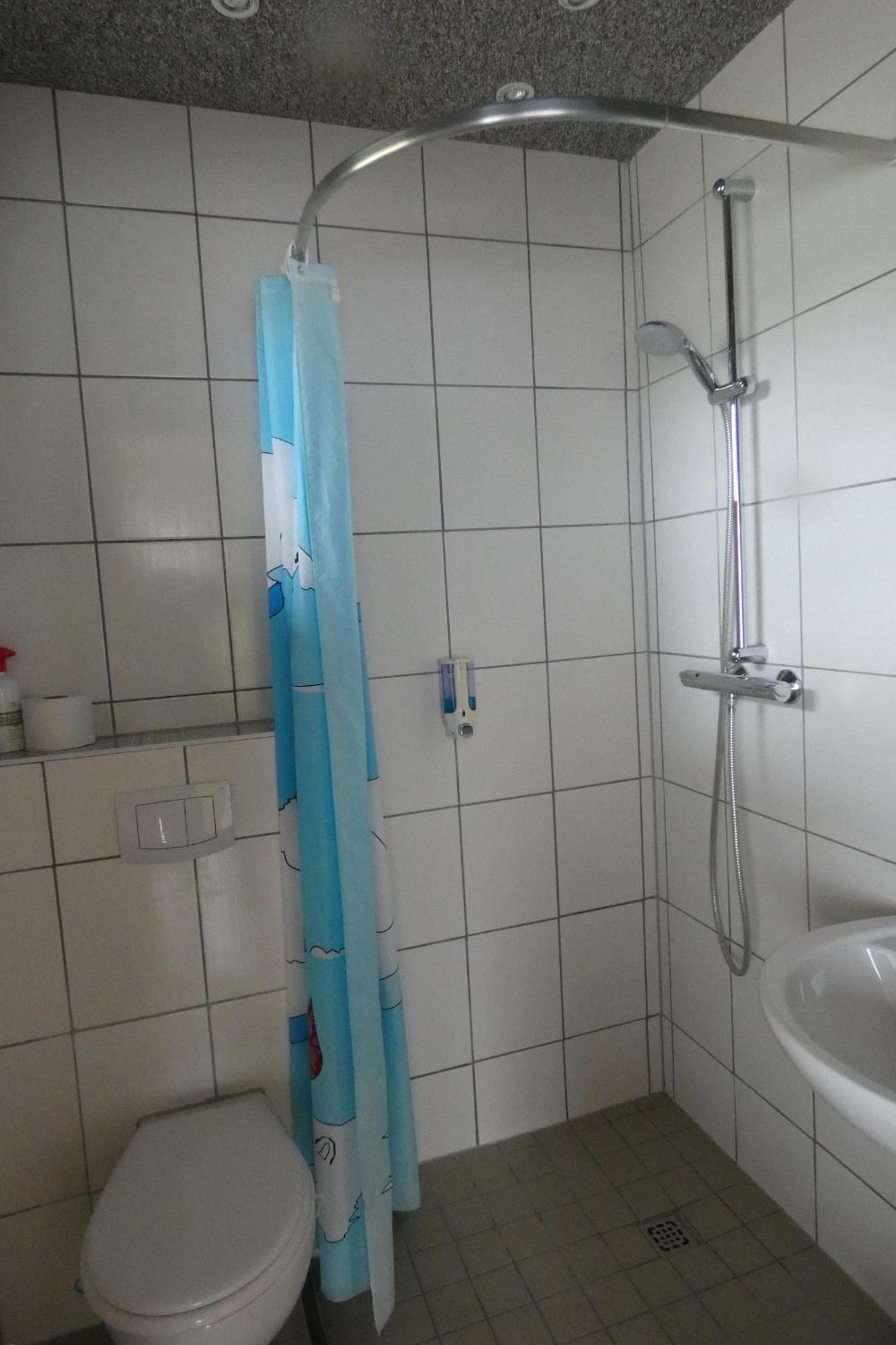 Radlerzimmer Strasen Екстериор снимка